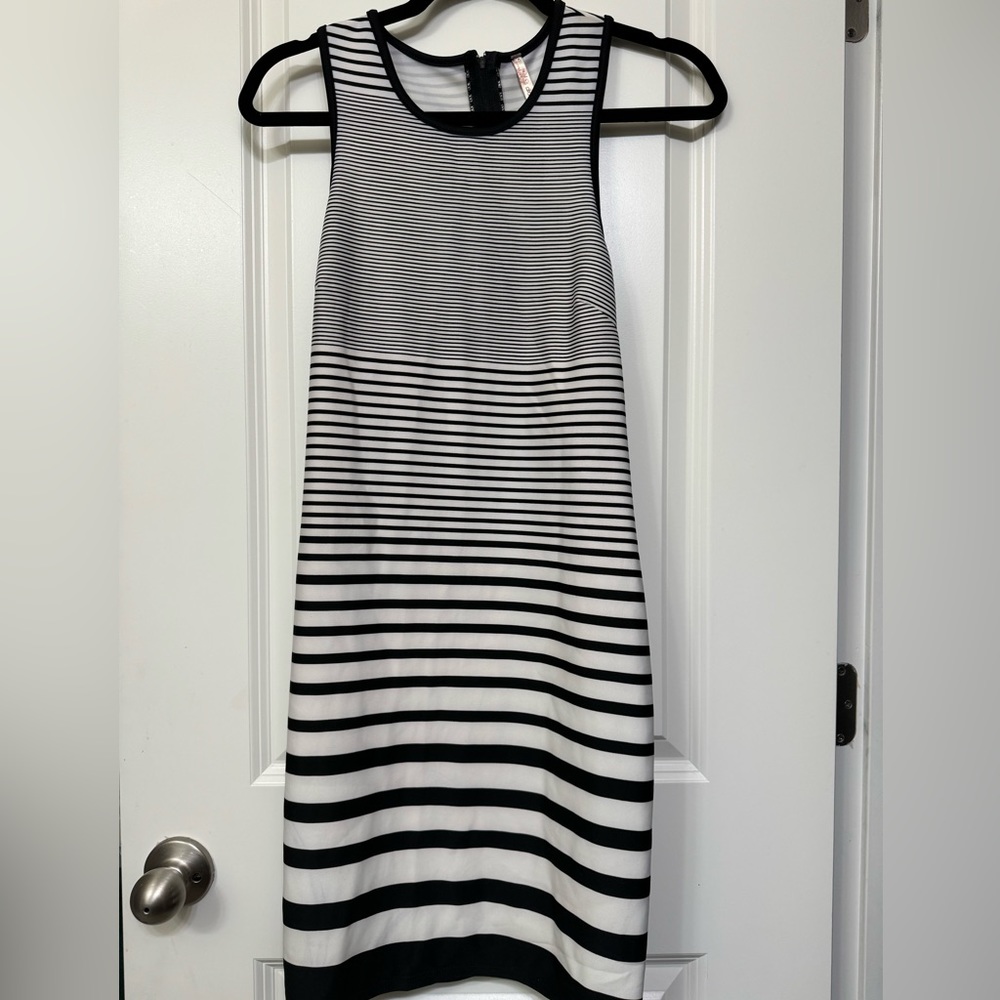 NWT Razorback mini dress